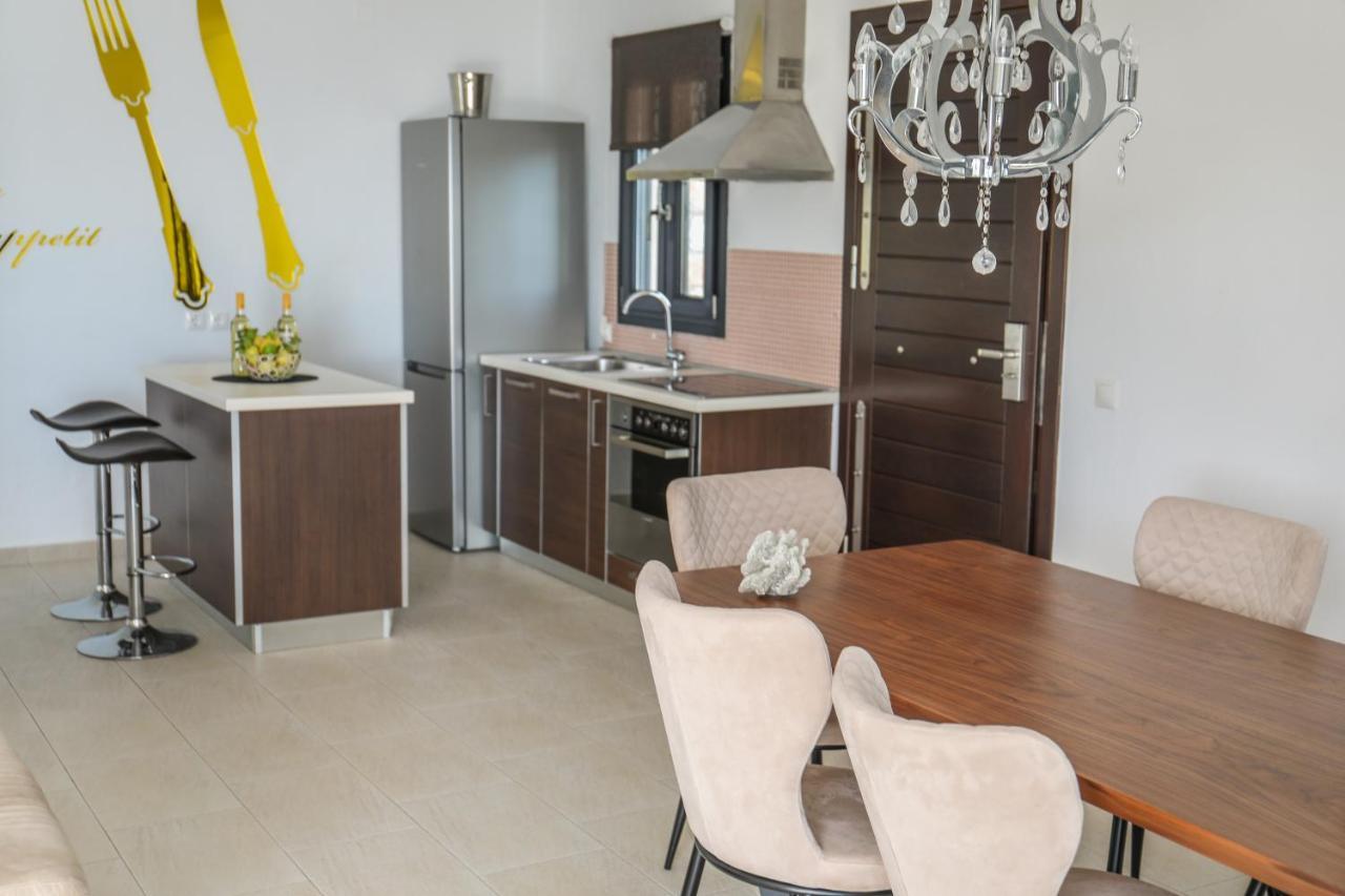 Golden King Villas Vasilias  Екстериор снимка